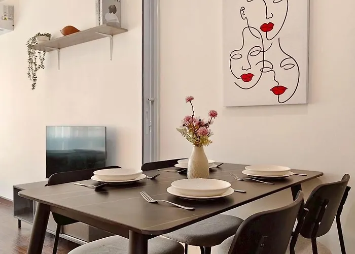 8 Min Walk To Iconsiam & Bts Cozy Loft バンコク都